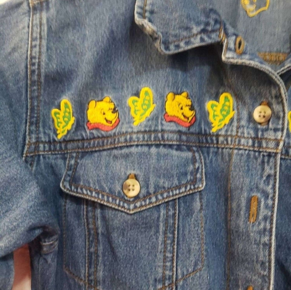 Vintage Denim Jacket Pooh Embroidered Childrens Medium 7/8 Disney 100% Cotton - Picture 2 of 4